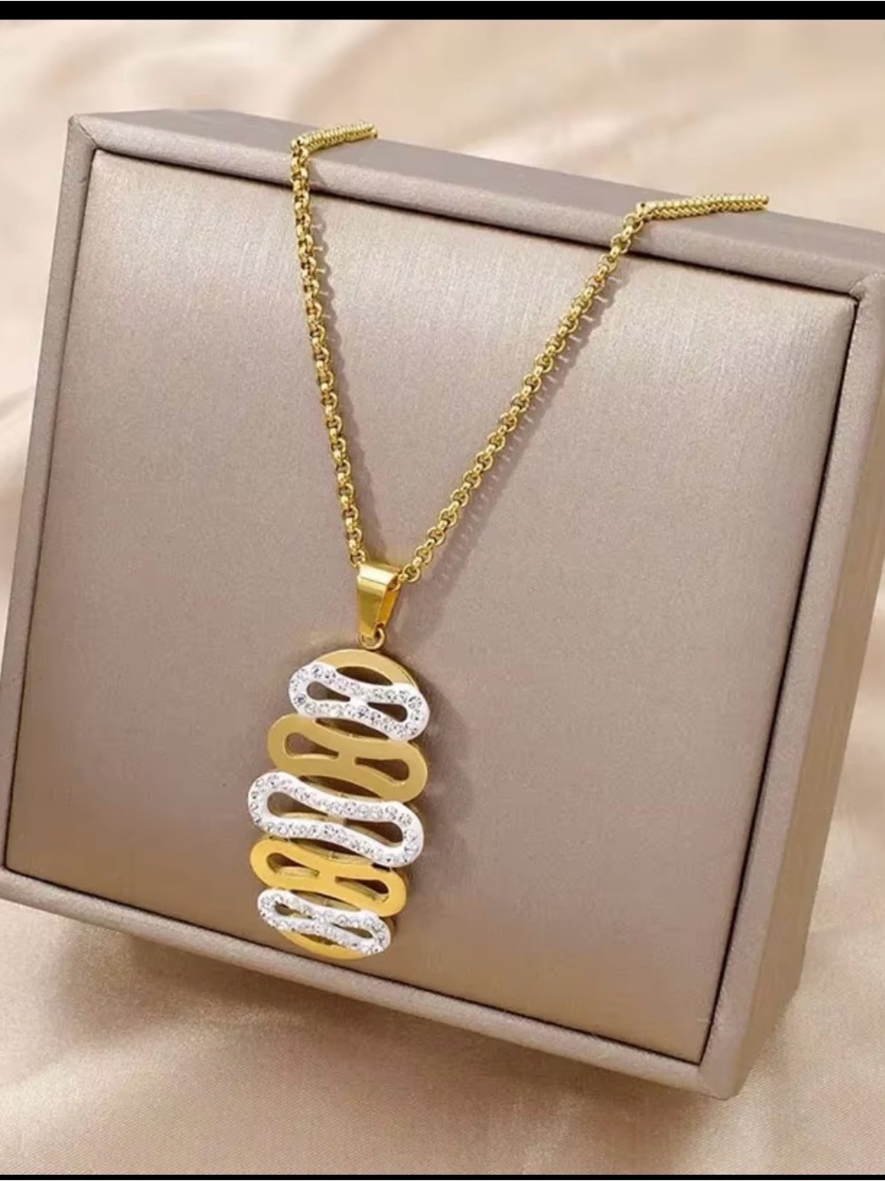 Two-Tone Gold and Silver Wave Layer Pendant Necklace - Women Jewelry